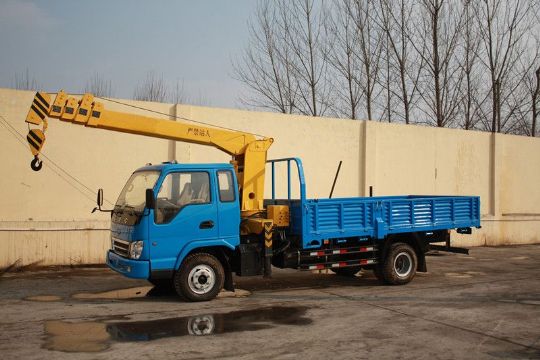 點(diǎn)擊查看詳細(xì)信息<br>標(biāo)題：國四5噸隨車吊 閱讀次數(shù)：2610