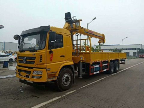 點擊查看詳細信息<br>標題：12噸陜汽隨車吊 閱讀次數(shù)：1257